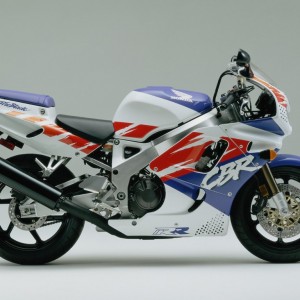 CBR_900_RRN_RRP_Fireblade_92-93_1