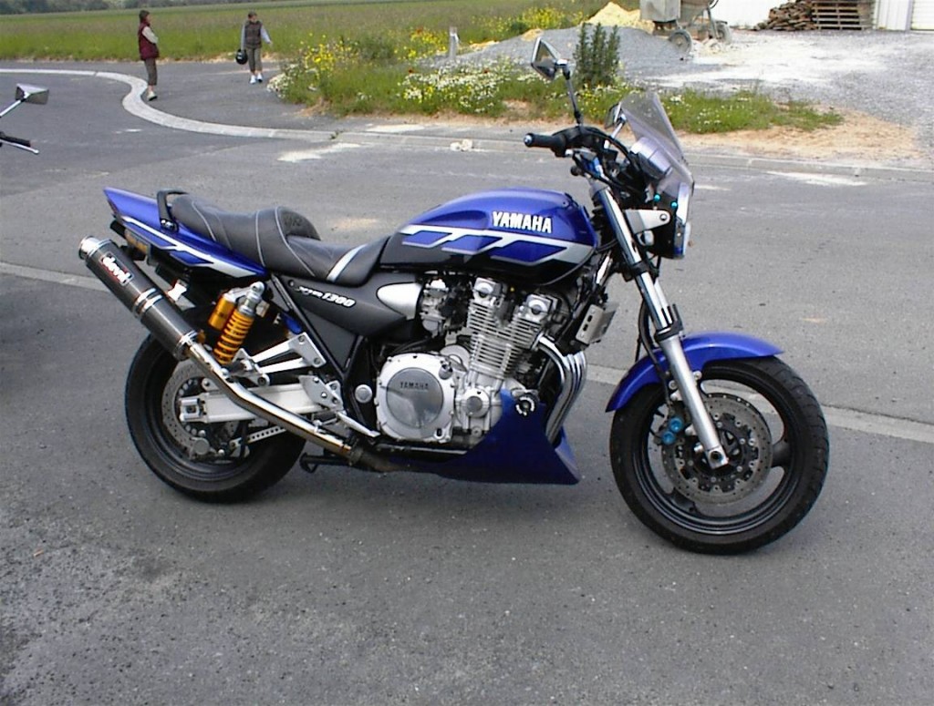 sab FJ 1300 XJR